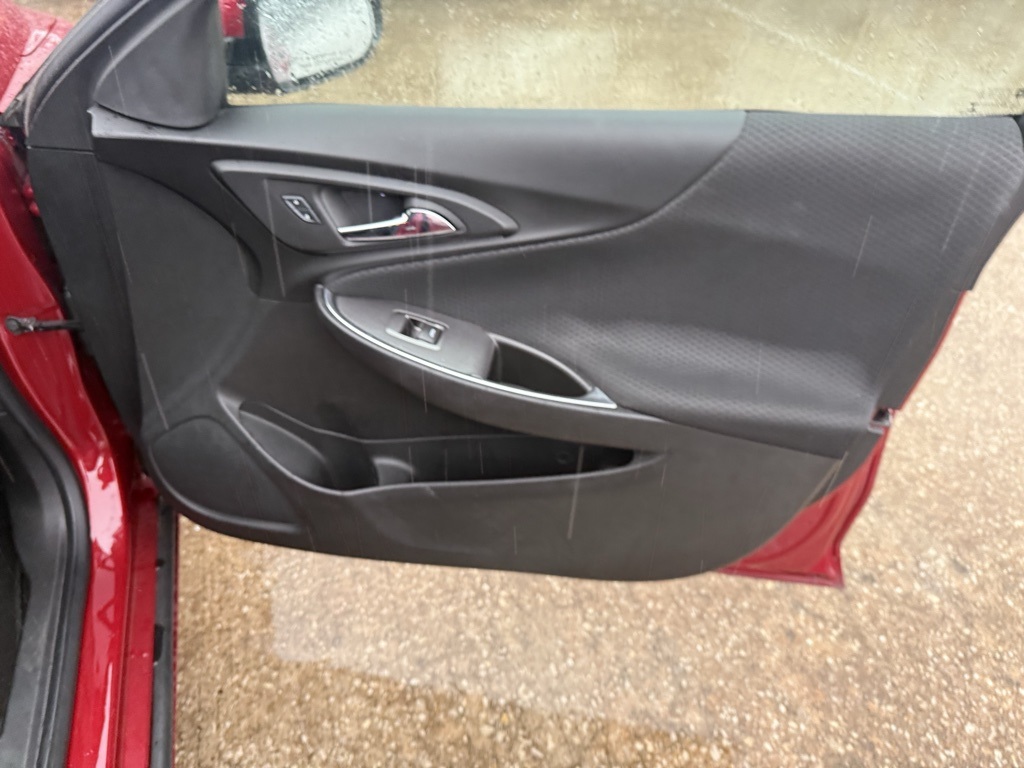 2016 Chevrolet Malibu LT Red at Autostrade