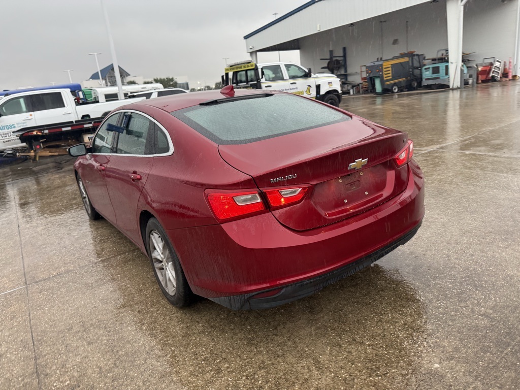 2016 Chevrolet Malibu LT Red at Autostrade
