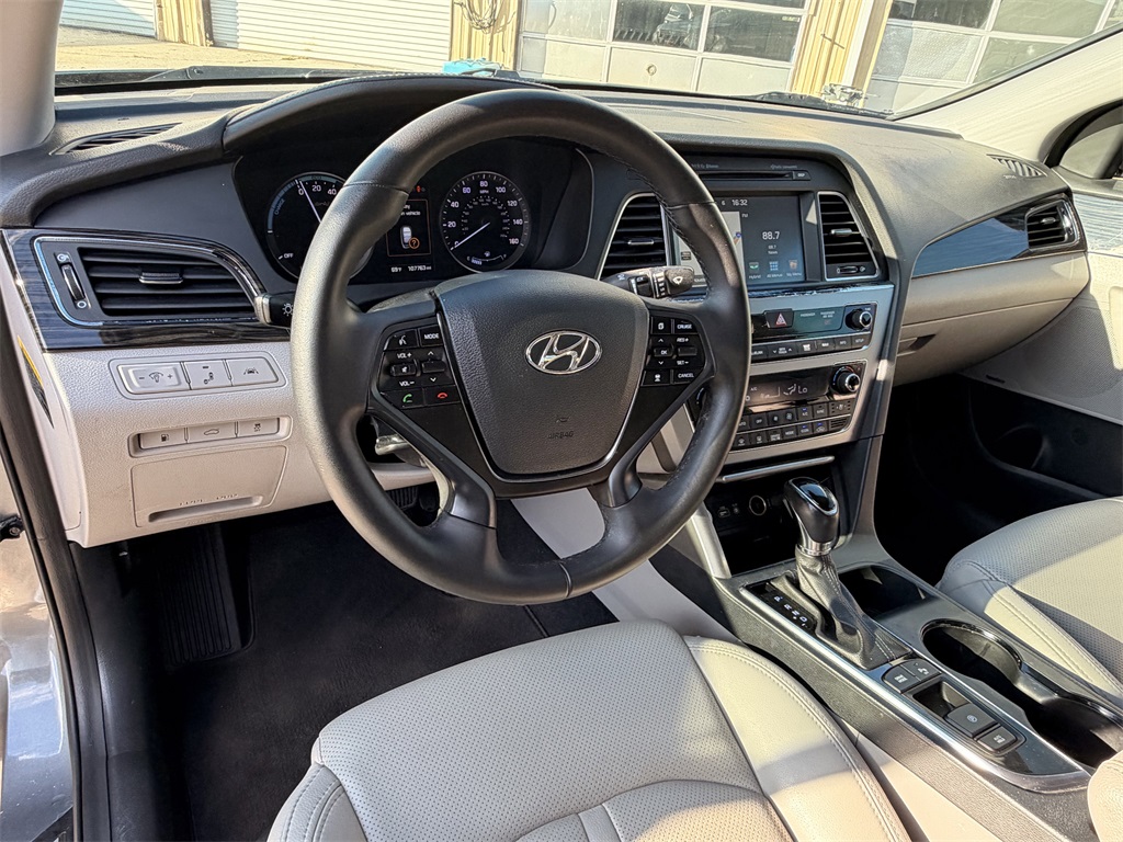 2017 Hyundai Sonata Hybrid Limited Gray at Autostrade