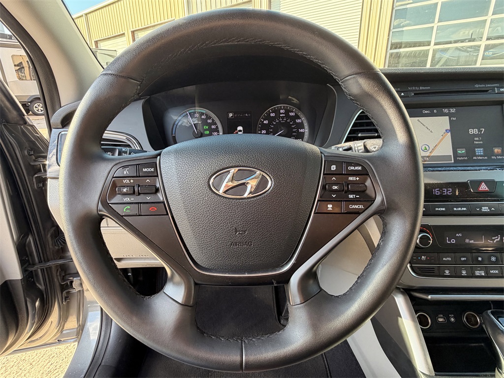 2017 Hyundai Sonata Hybrid Limited Gray at Autostrade