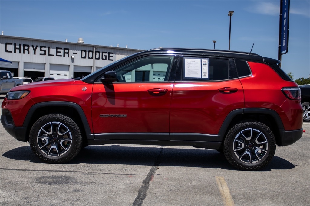 Used Car 2025 Jeep Compass  Trailhawk For Sale Under $30,000 In San Marcos, Texas