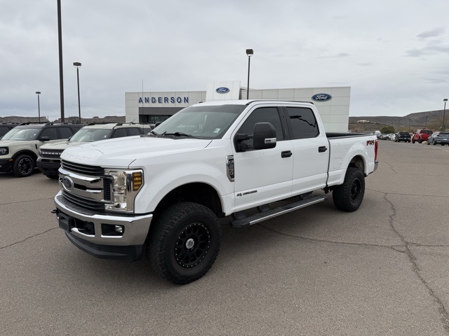 2019 Ford F-250 Super Duty XLT Crew Cab 4WD