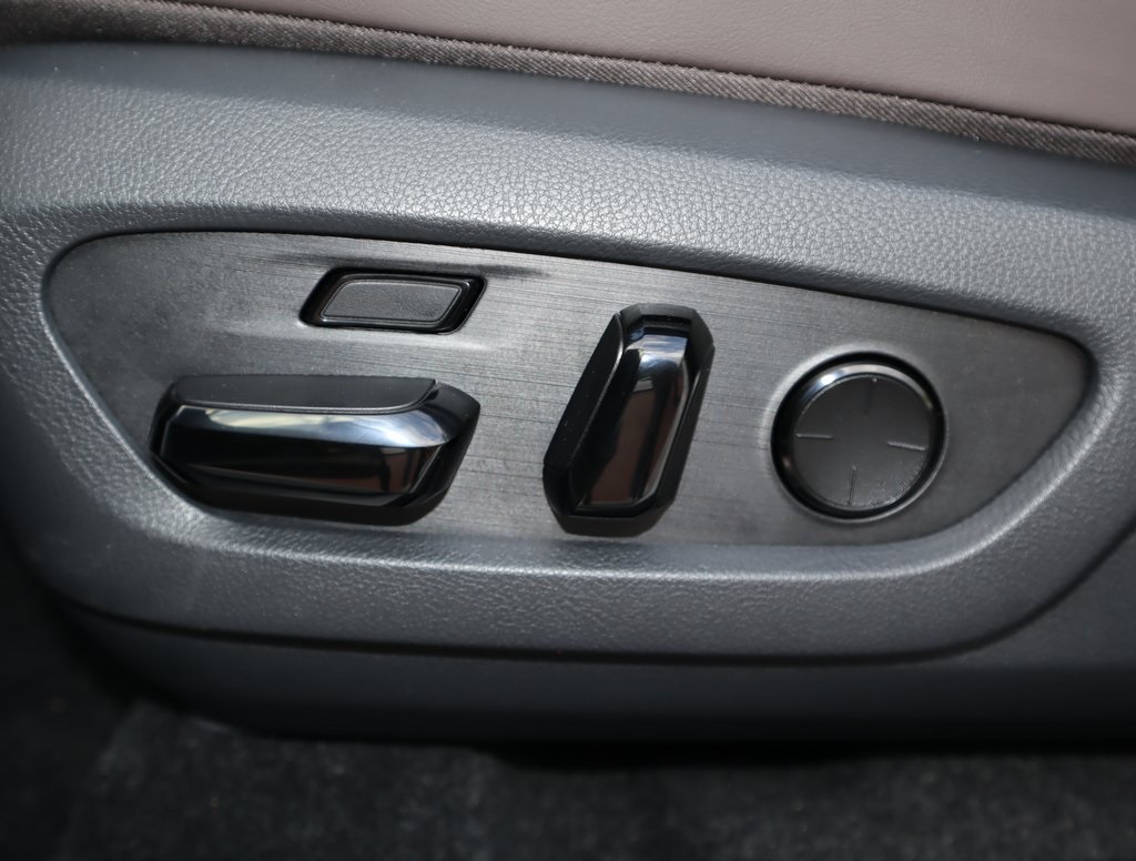 Thumbnail: 2026 Lexus RX - 29