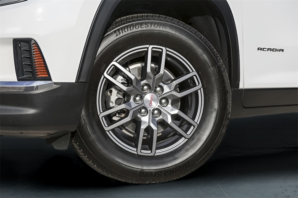 Used Car 2025 Gmc Acadia  Elevation For Sale Under $40,000 In Austin, Texas