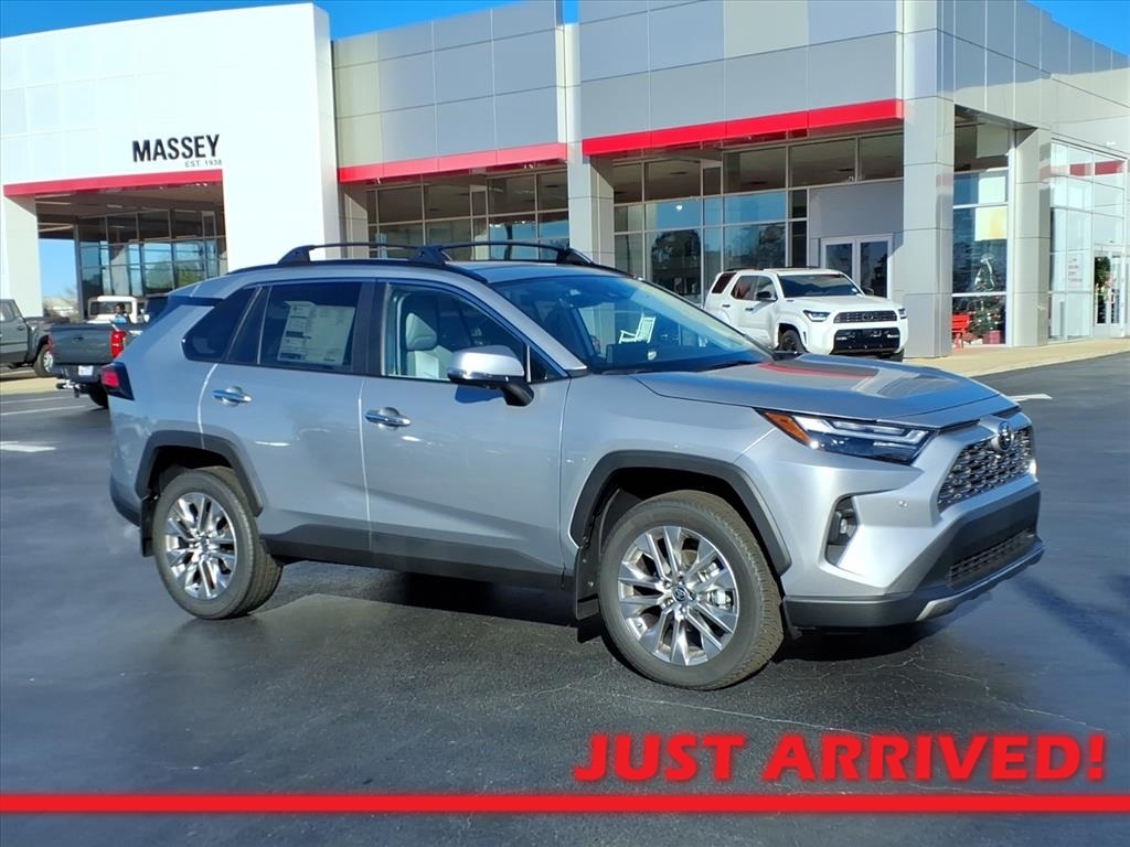 2025 Toyota RAV4 Limited FWD