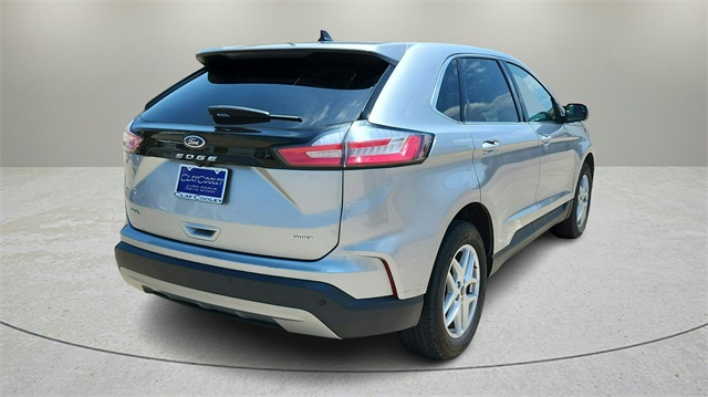2023 Ford Edge