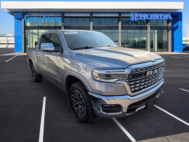 2025 RAM 1500 Limited Crew Cab 4WD