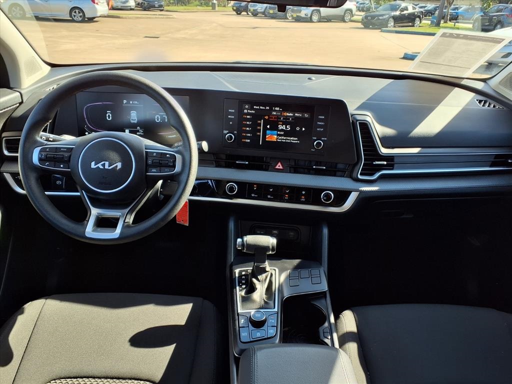 2025 Kia Sportage LX - 4