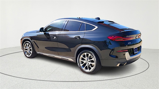 2022 BMW X6