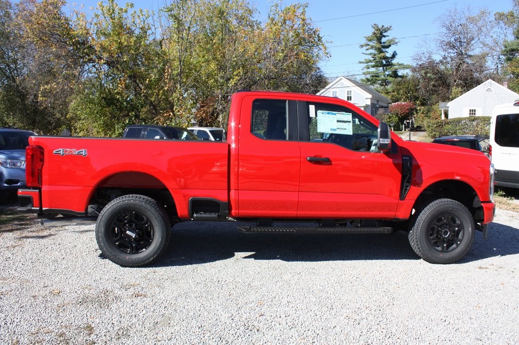 2026 Ford F-250 XL photo 4