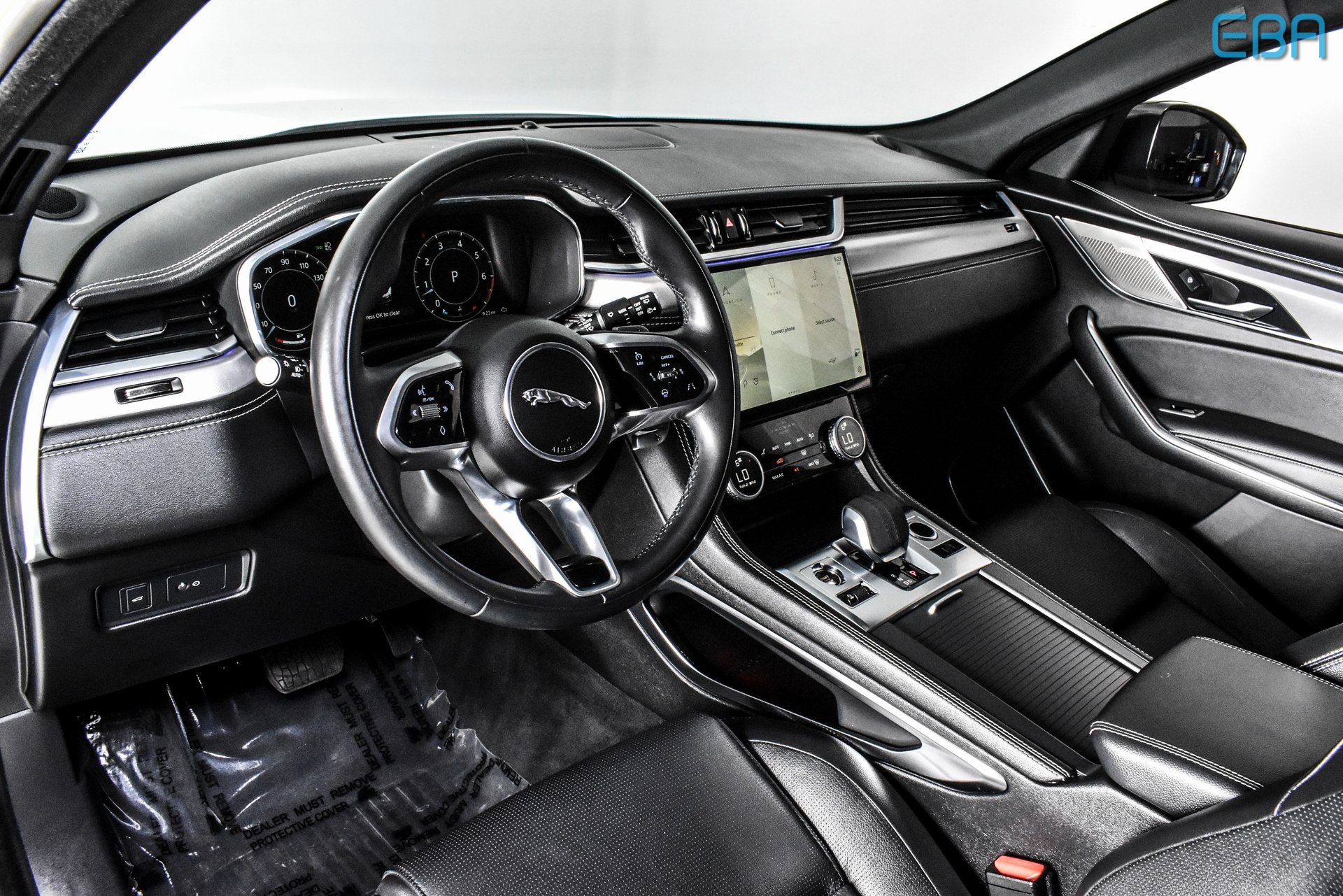 2024 Jaguar F-PACE P400 R-Dynamic S photo 16