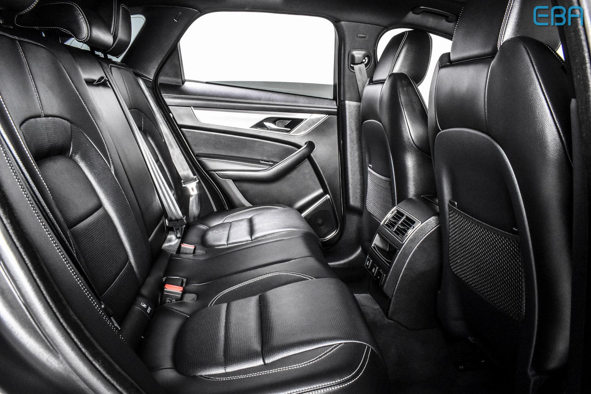 2024 Jaguar F-PACE P400 R-Dynamic S photo 22