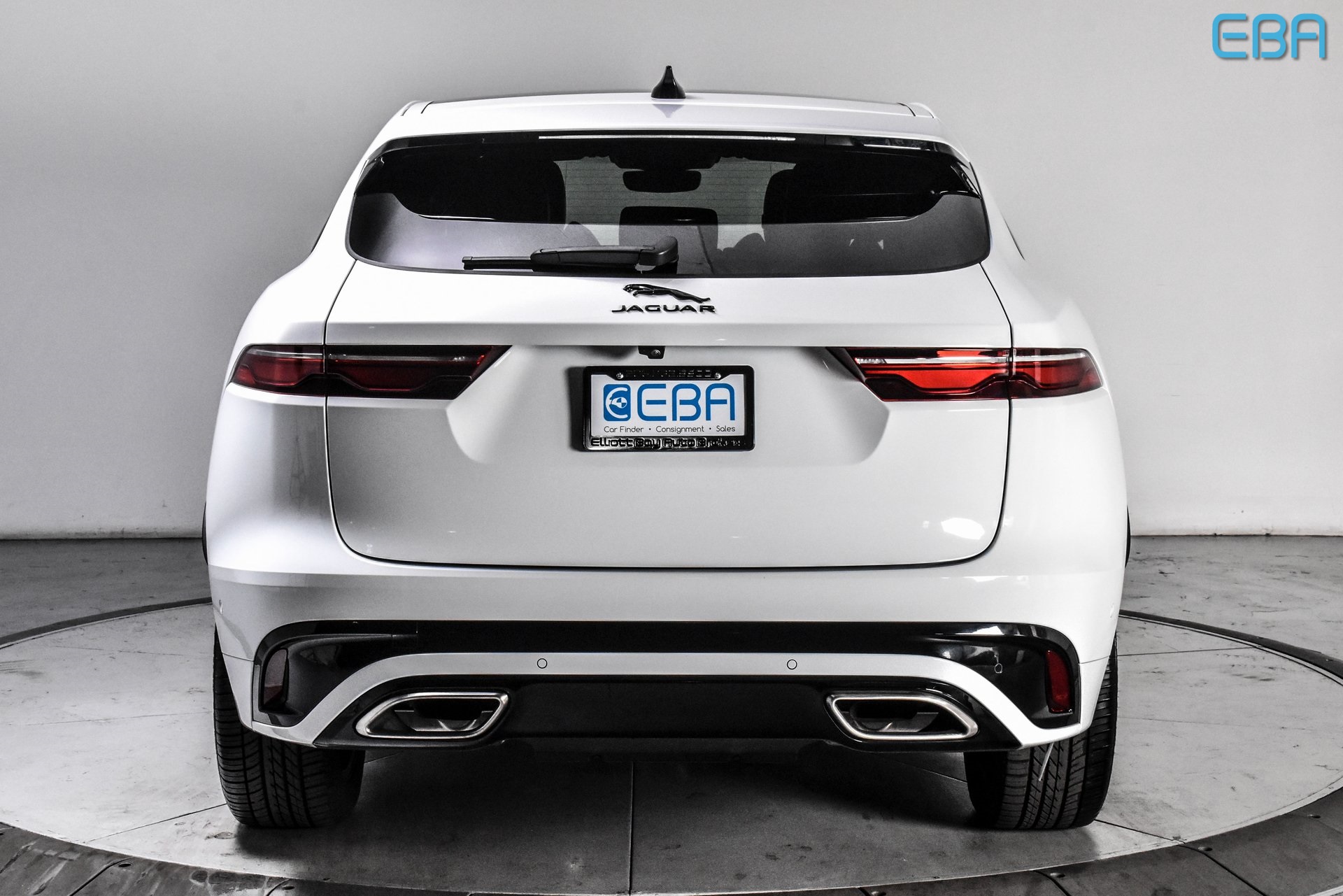 2024 Jaguar F-PACE P400 R-Dynamic S photo 5