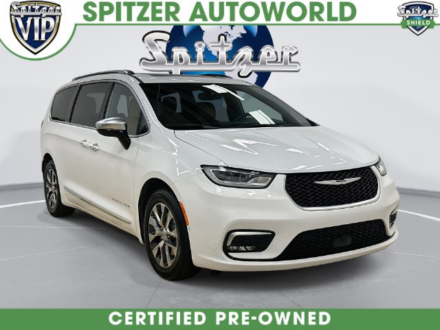 2023 Chrysler Pacifica Hybrid