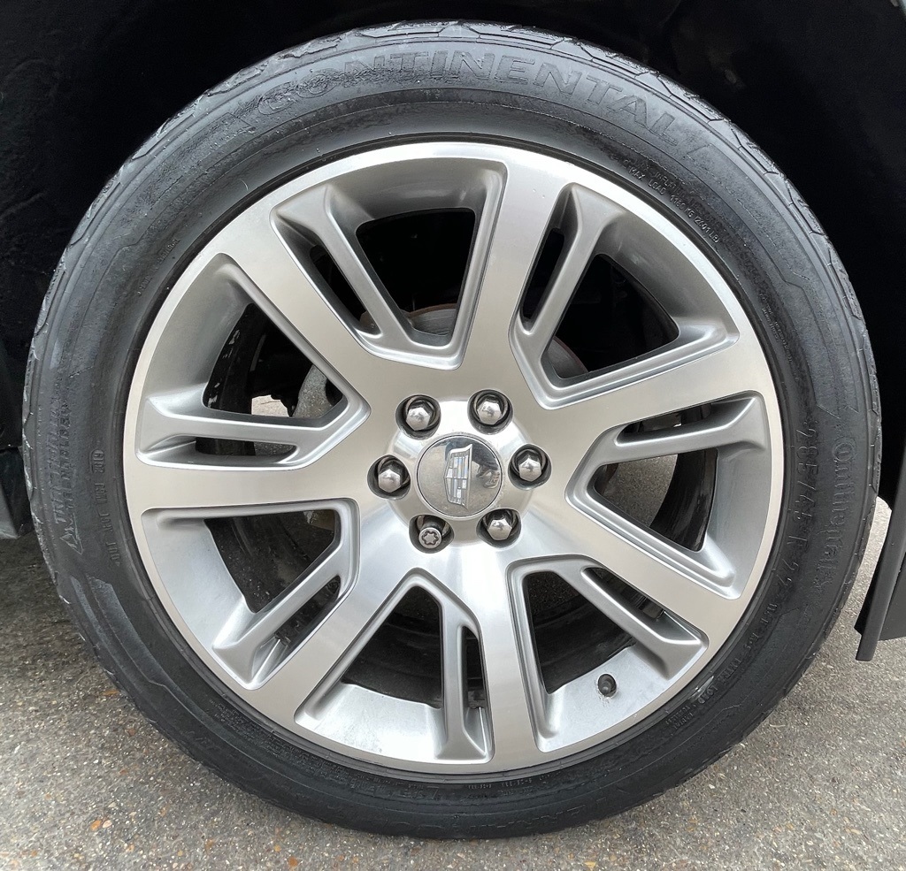 2015 Cadillac Escalade Luxury Gray at Ultimate Motorsports