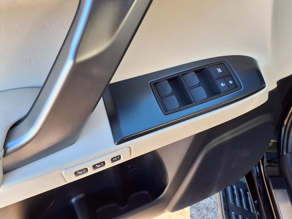 2023 Lexus GX 460 Black at River Oaks CDJR