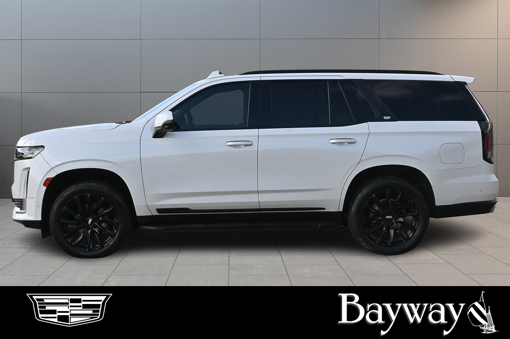 2021 Cadillac Escalade Premium Luxury Platinum White at Autostrade