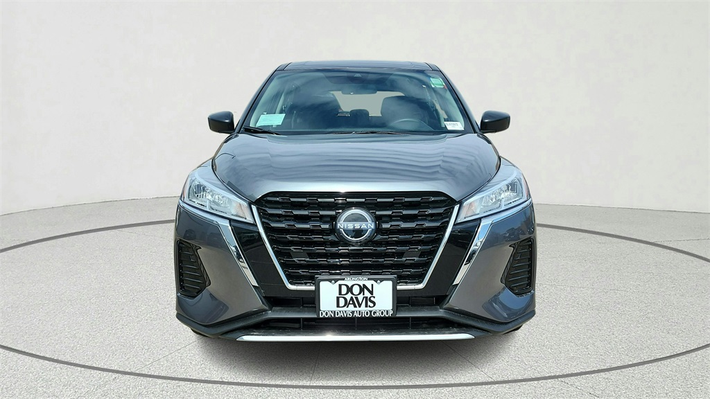 2025 Nissan Kicks Play