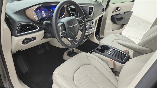 2019 Chrysler Pacifica Touring L Plus Gray at Durrett Motor Company