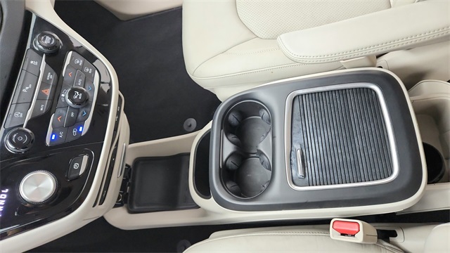 2019 Chrysler Pacifica Touring L Plus Gray at Durrett Motor Company