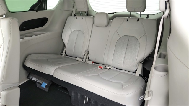 2019 Chrysler Pacifica Touring L Plus Gray at Durrett Motor Company