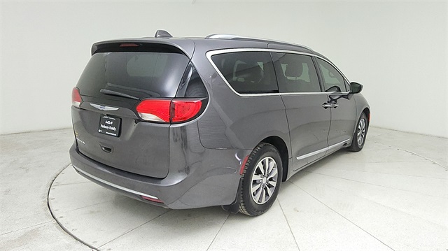 2019 Chrysler Pacifica Touring L Plus Gray at Durrett Motor Company