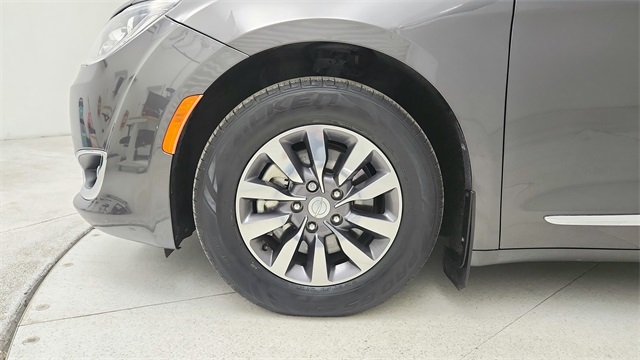 2019 Chrysler Pacifica Touring L Plus Gray at Durrett Motor Company