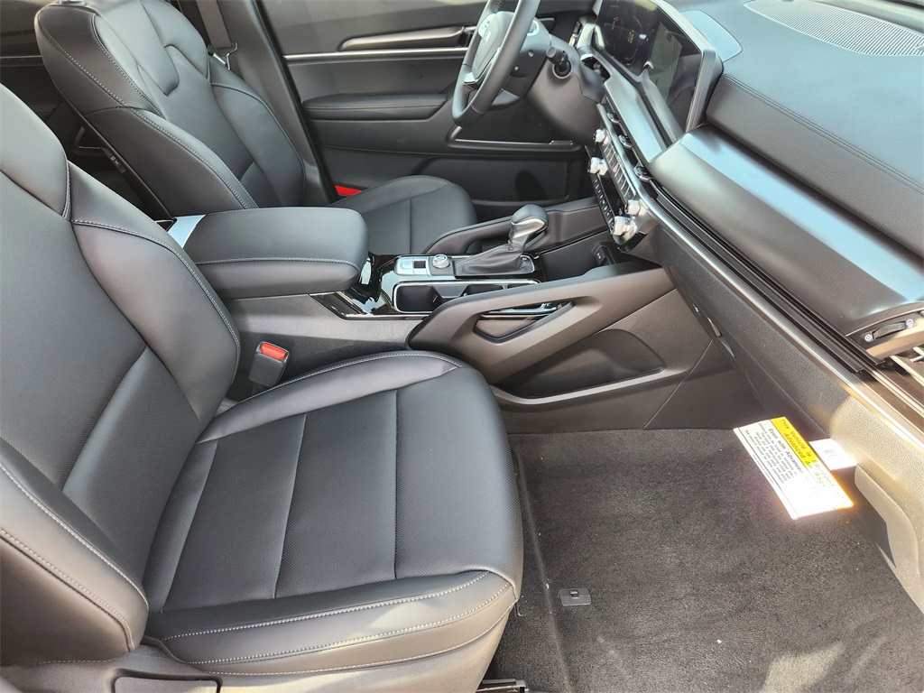 2025 Kia Telluride LX - 9
