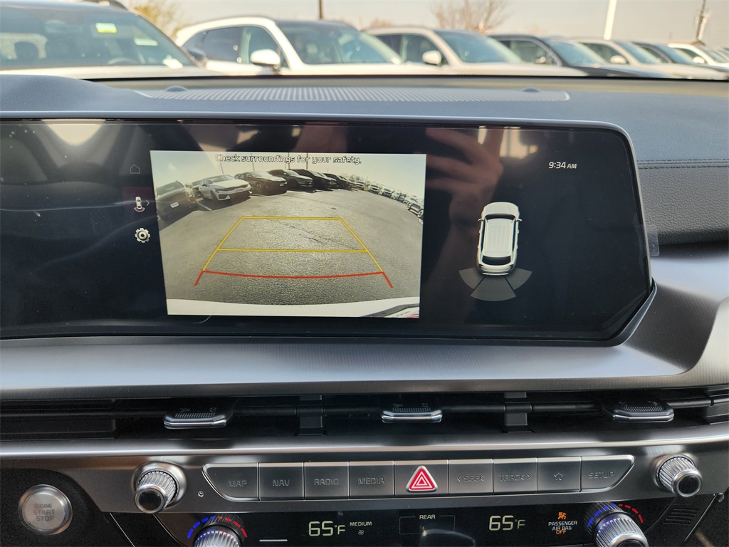 2025 Kia Telluride LX White at Shottenkirk Kia Fort Bend