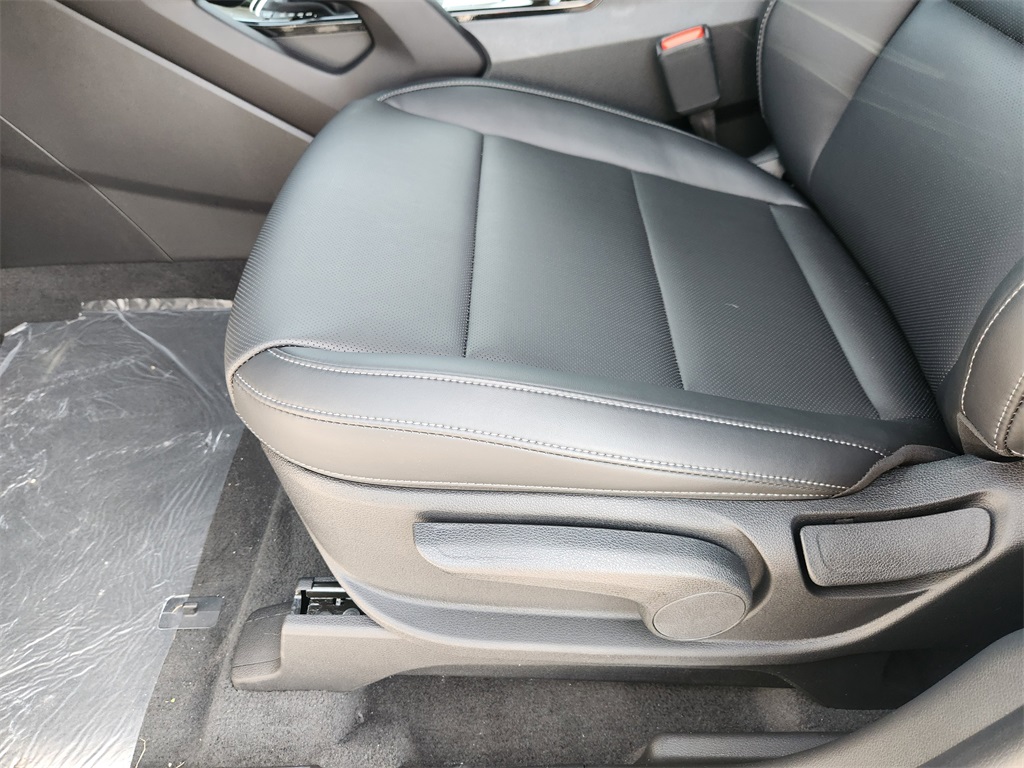 2025 Kia Telluride LX White at Shottenkirk Kia Fort Bend