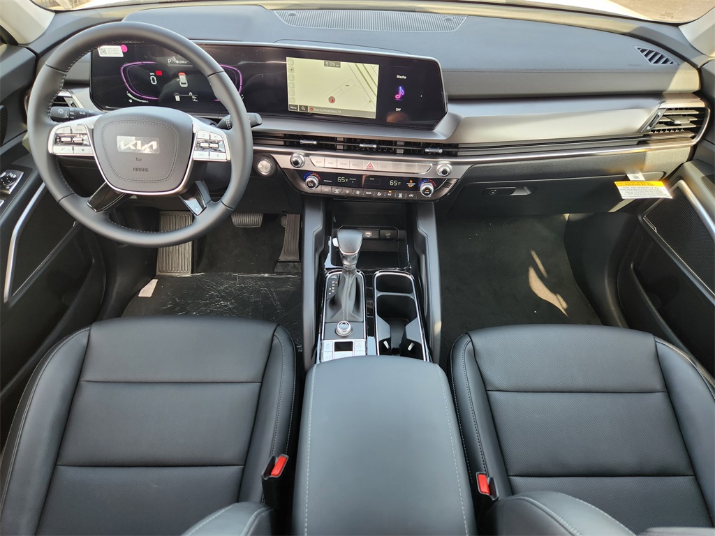 2025 Kia Telluride LX White at Shottenkirk Kia Fort Bend