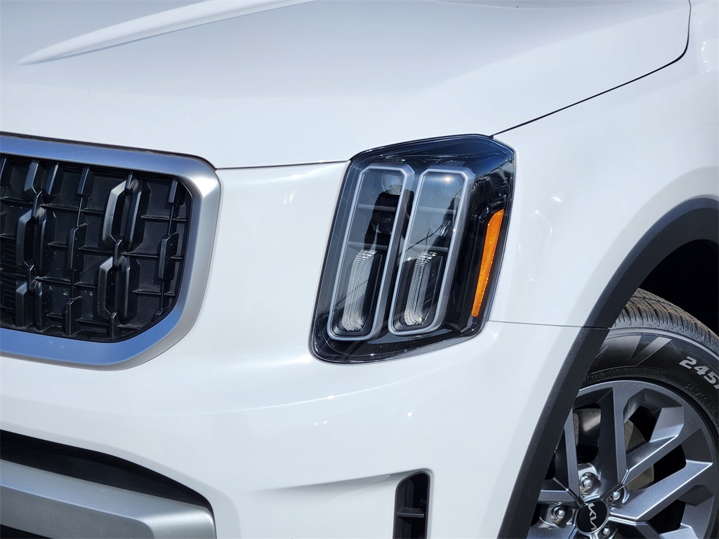 2025 Kia Telluride LX - 5