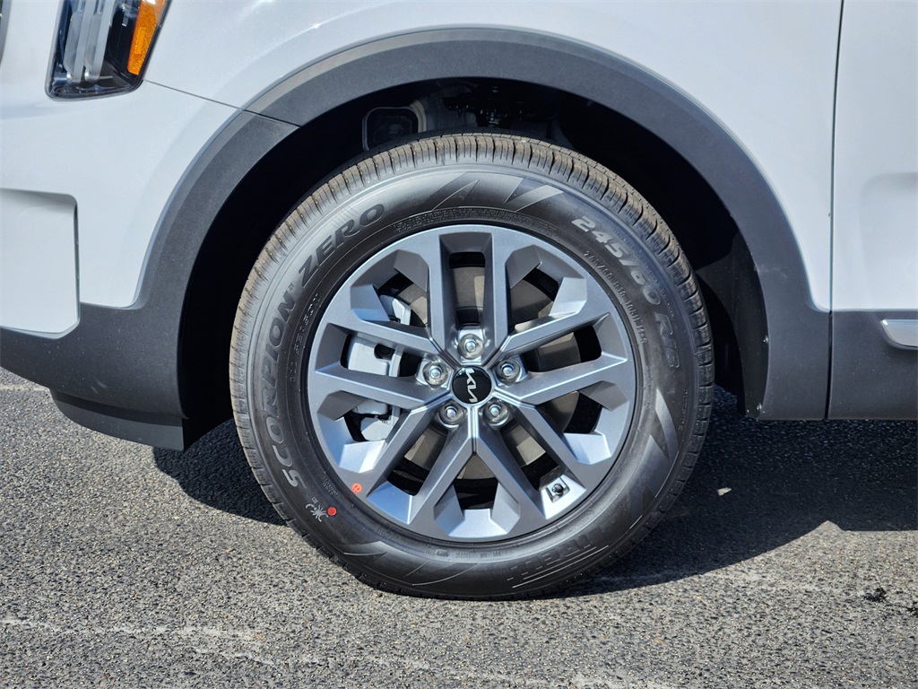 2025 Kia Telluride LX - 6
