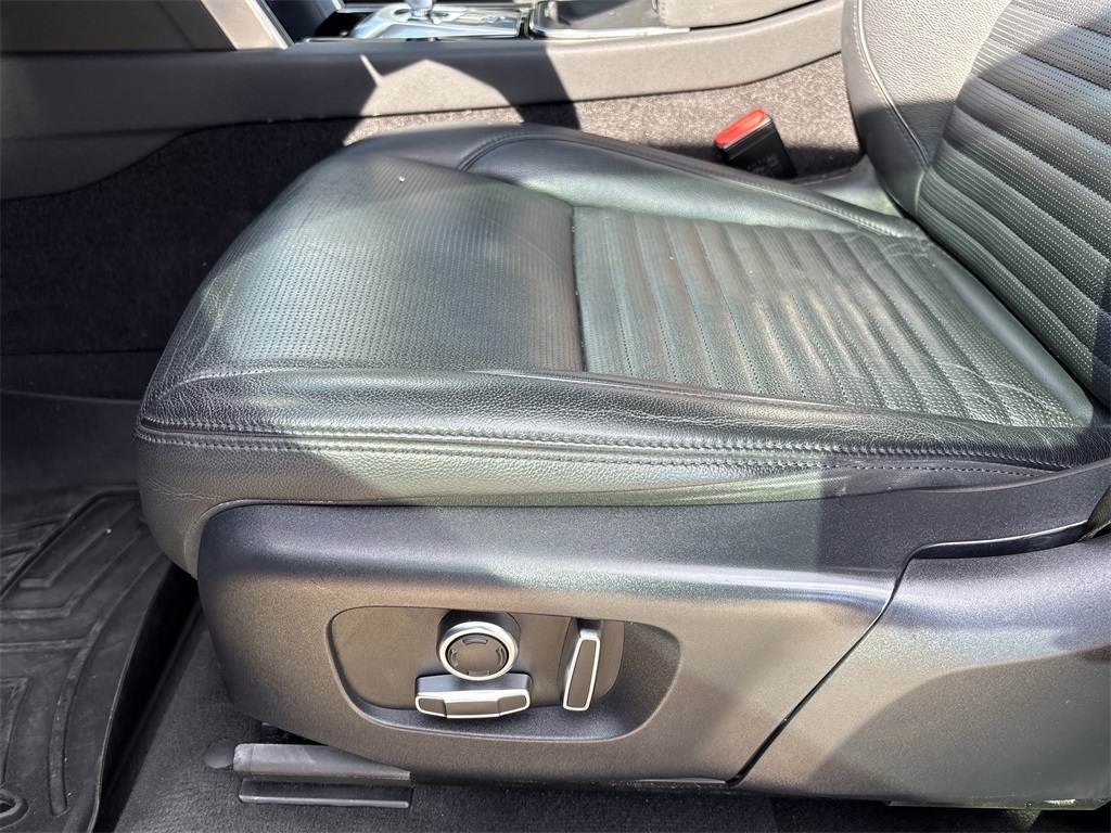 2021 Land Rover Discovery Sport S  at Ultimate Motorsports