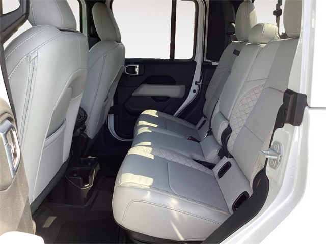 Used Car 2023 Jeep Gladiator  High Altitude For Sale Under $40,000 In San Antonio, Texas