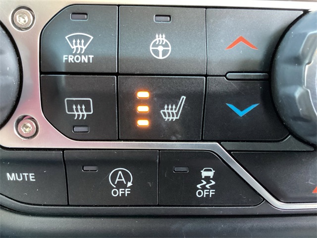 Used Car 2023 Jeep Gladiator  High Altitude For Sale Under $40,000 In San Antonio, Texas