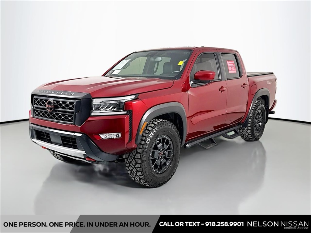 2022 Nissan Frontier PRO-4X Crew Cab 4WD