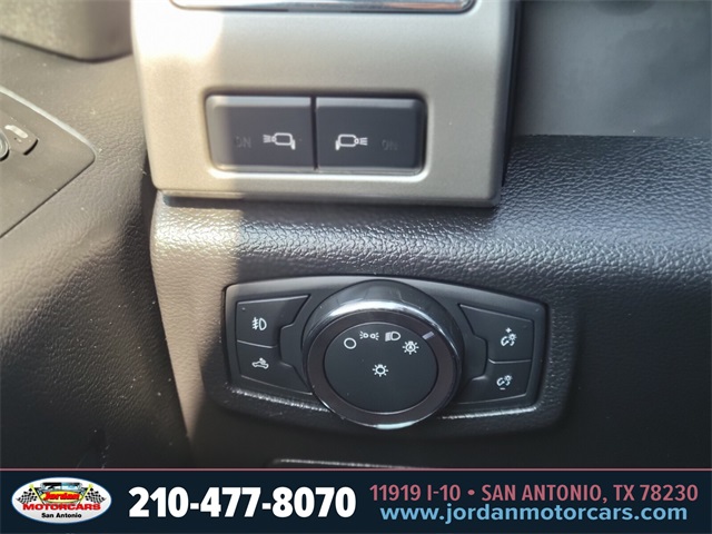 Used Car 2018 Ford F-150  Lariat For Sale Under $30,000 In San Antonio, Texas