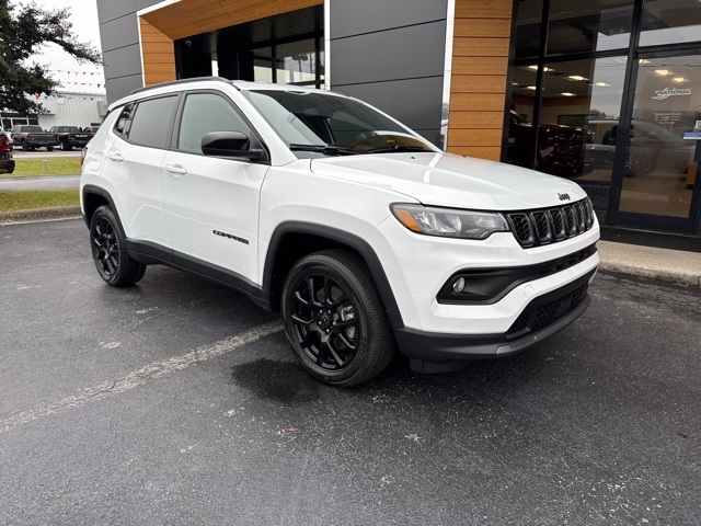 2026 Jeep Compass Latitude Altitude 4WD