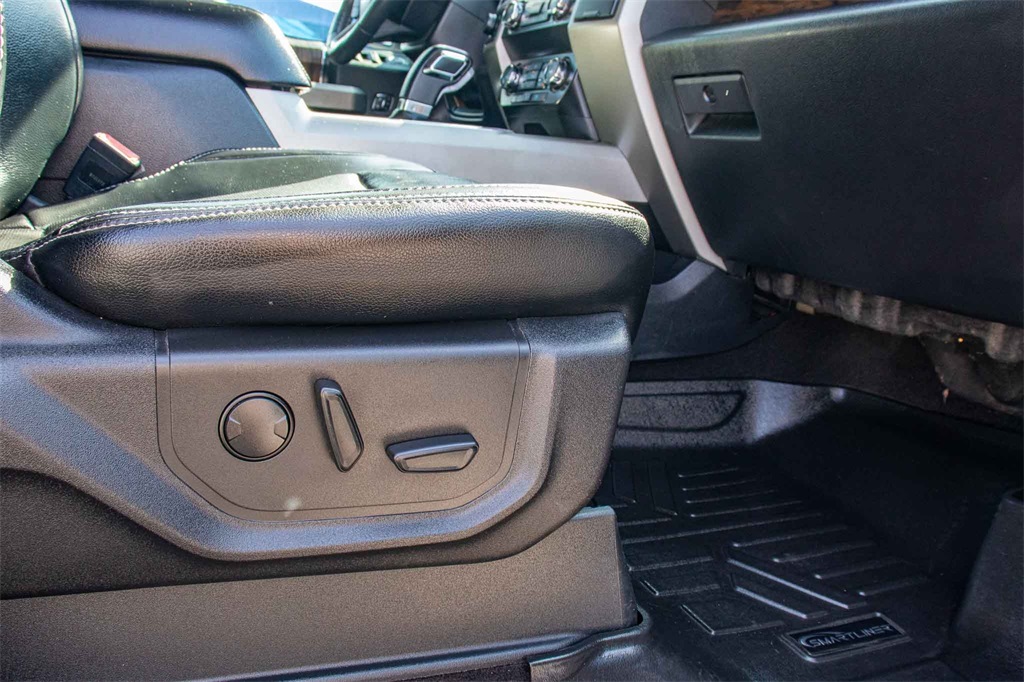 Used Car 2019 Ford F-150  Lariat For Sale Under $30,000 In San Marcos, Texas