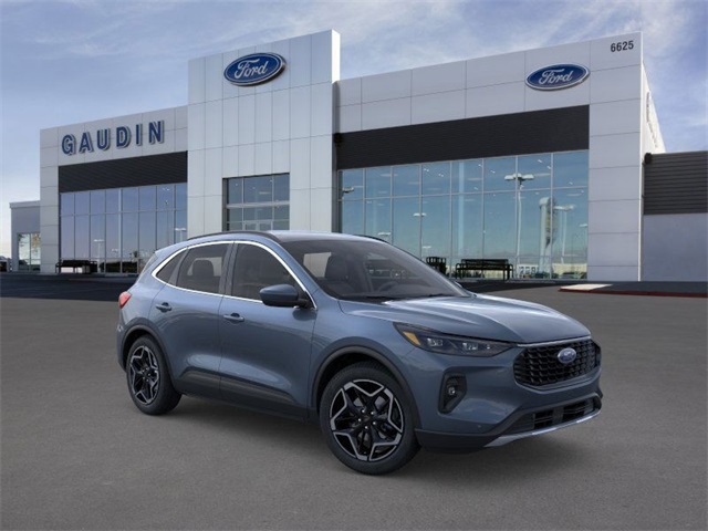 2026 Ford Escape Platinum's photo