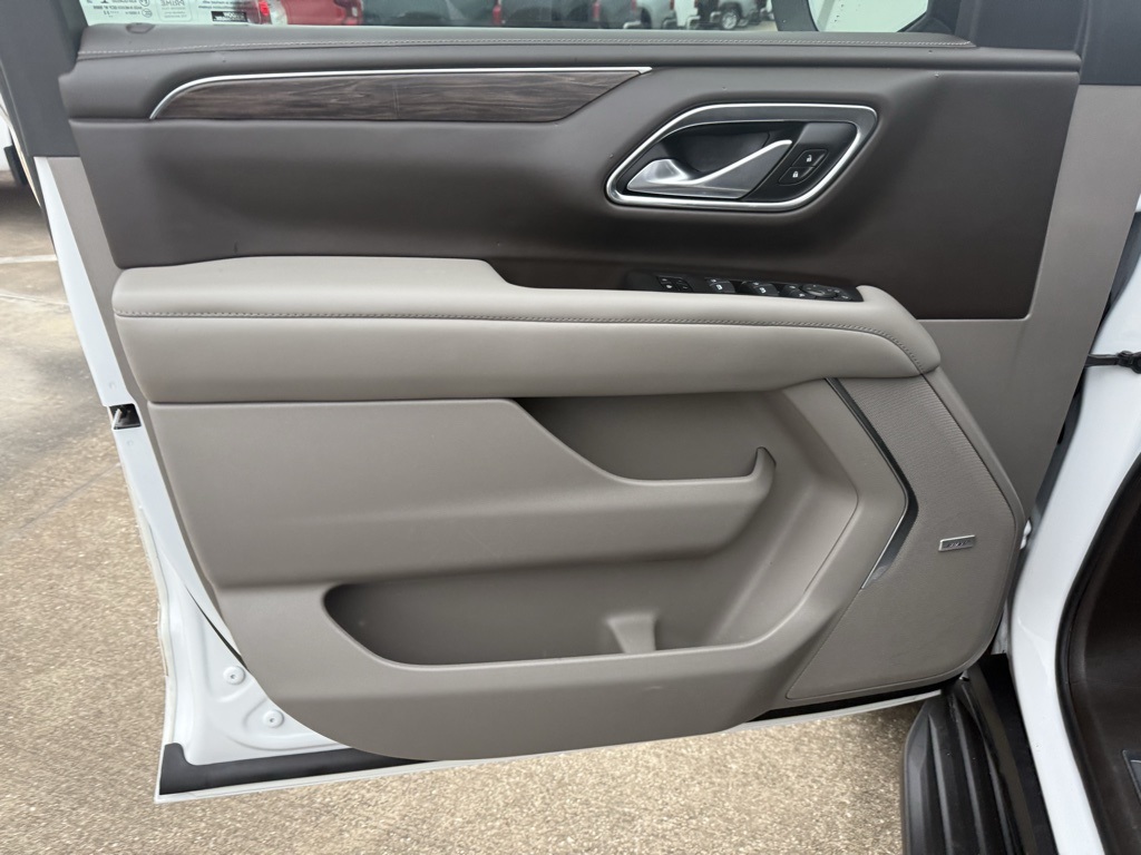 2022 Chevrolet Suburban LT White at Bayway Cadillac of The Woodlands