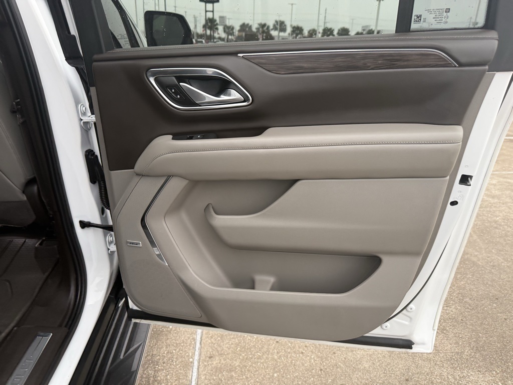 2022 Chevrolet Suburban LT White at Bayway Cadillac of The Woodlands
