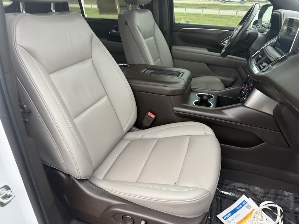 2022 Chevrolet Suburban LT White at Bayway Cadillac of The Woodlands