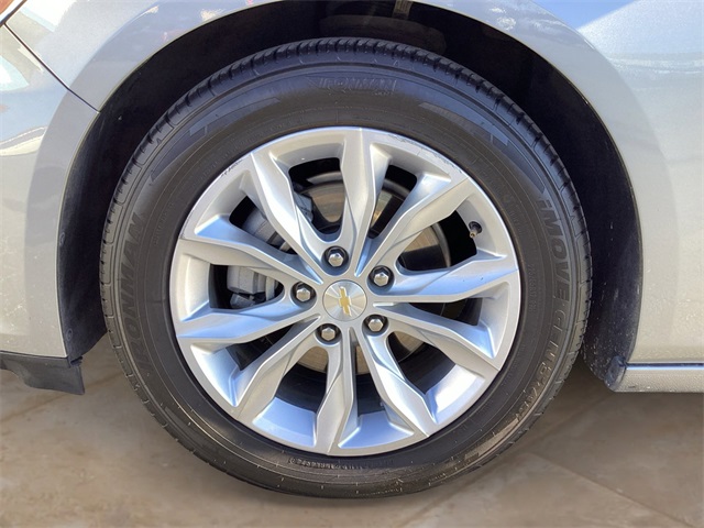 Used Car 2023 Chevrolet Malibu  Lt For Sale Under $20,000 In San Antonio, Texas