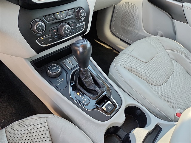 Used Car 2020 Jeep Cherokee  Limited For Sale In Plainview, Texas