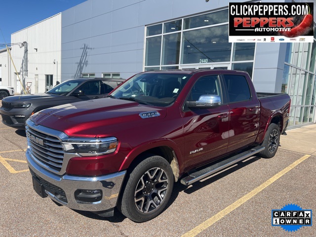 2025 RAM 1500 Laramie Crew Cab 4WD