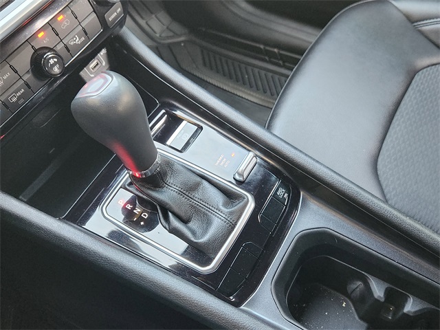 2024 Jeep Compass Latitude Silver at Martin Chrysler Dodge Jeep Ram