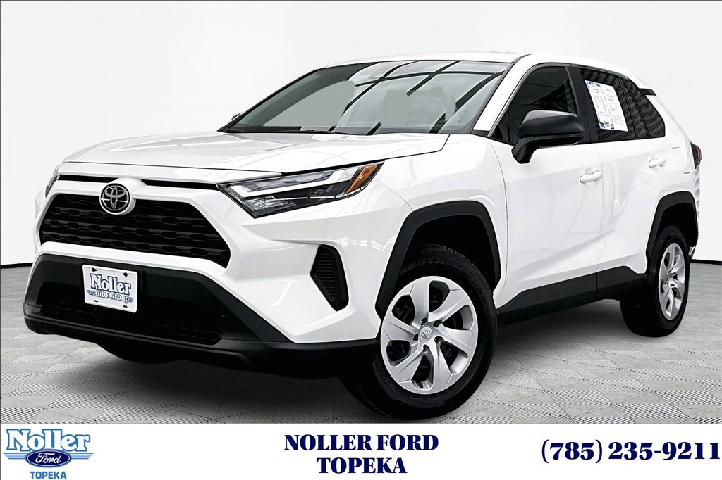 2025 Toyota RAV4 LE FWD