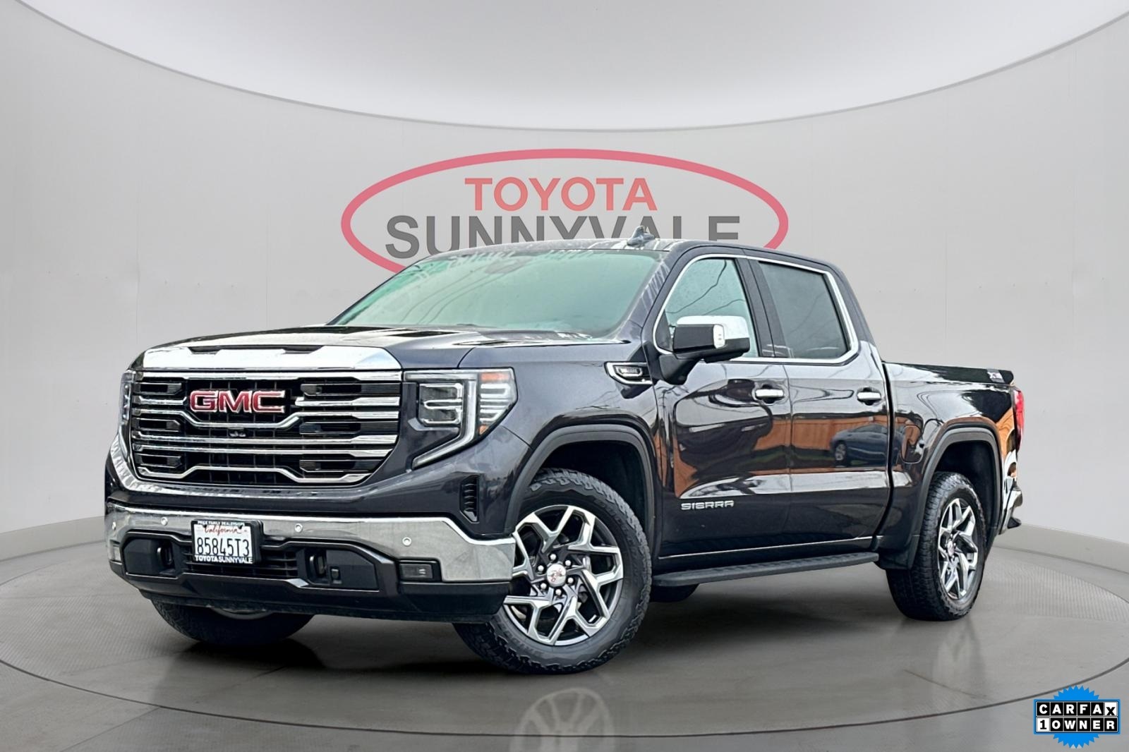 2023 GMC Sierra 1500 SLT Crew Cab 4WD